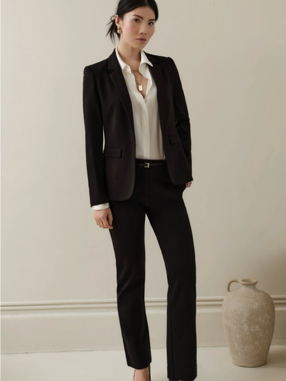 Sophie Grace Black Tailored Blazer - Classic Single-Breasted Suit Jacket